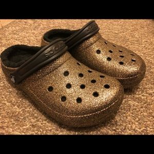 Fuzzy glitter crocs size women 8